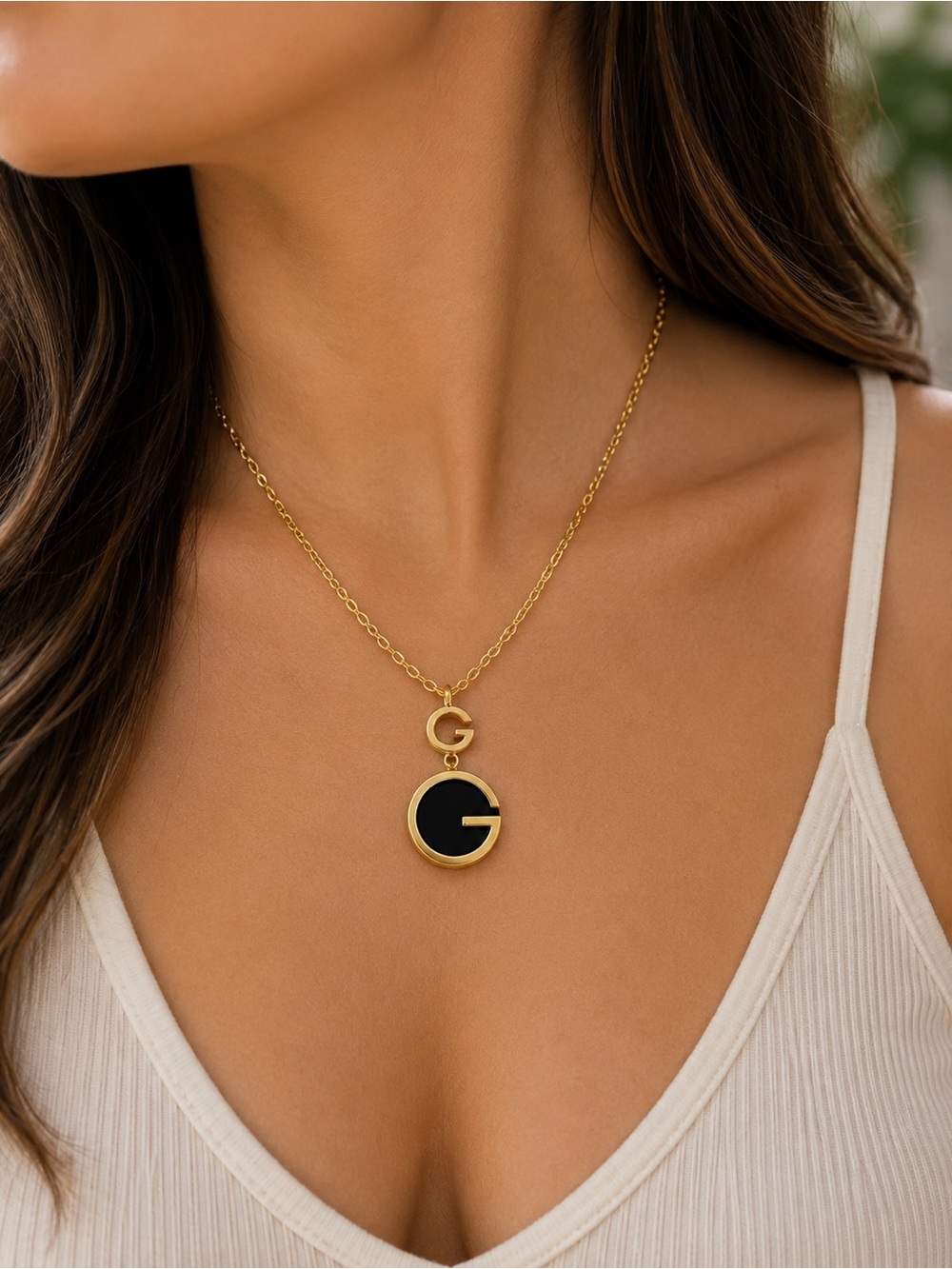 Elegant Gold Pendant Necklace 316 L